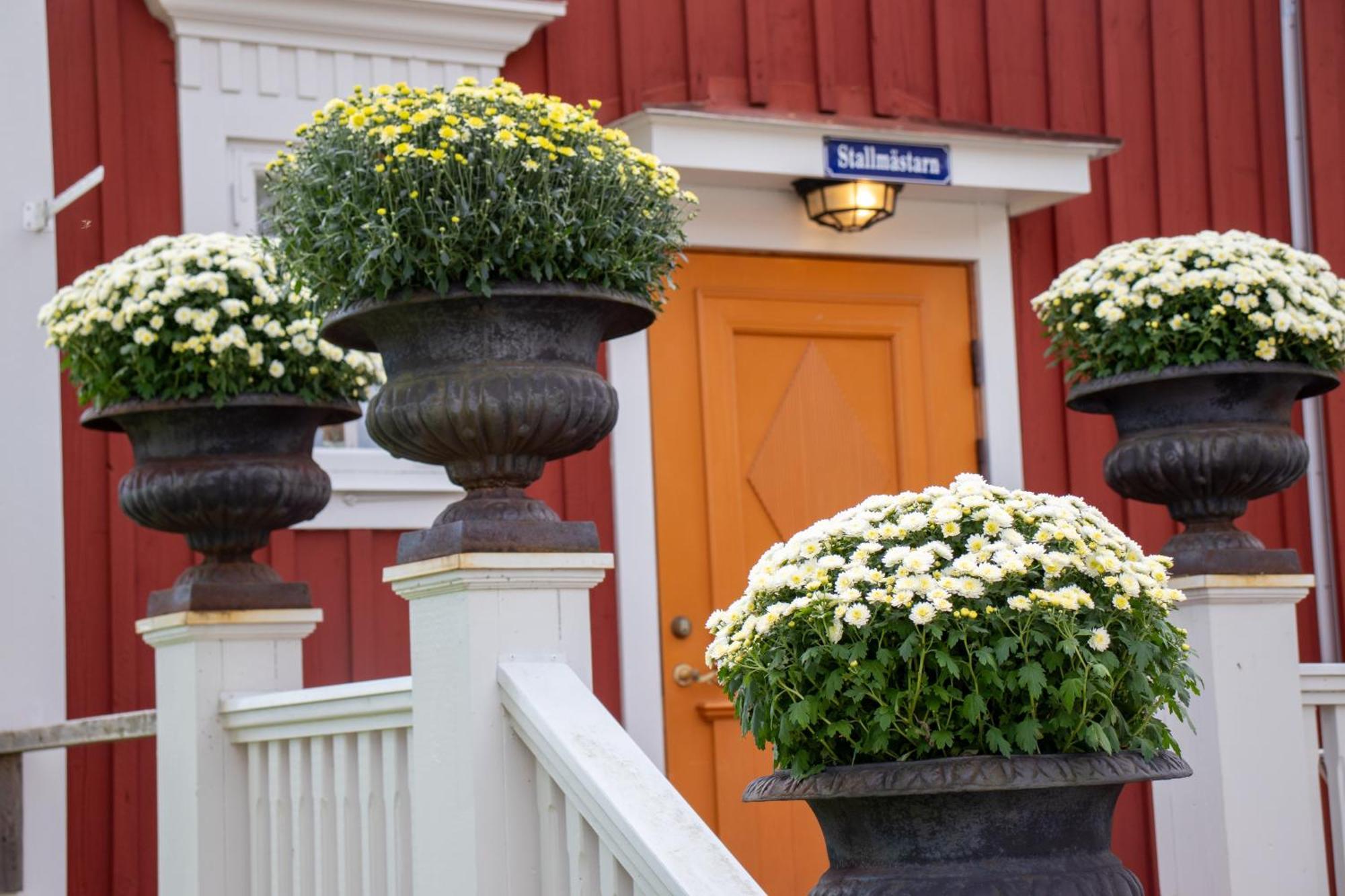 Hem Till Garden Boutique Hotel Vasteras Exterior photo